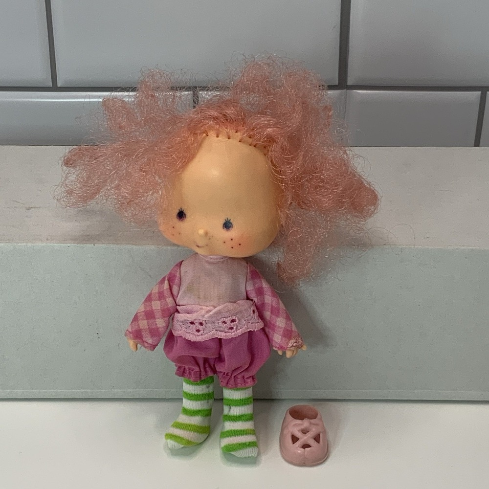 Strawberry Shortcake Raspberry Tart Doll Outfit and Tights Vintage Missing Shoe